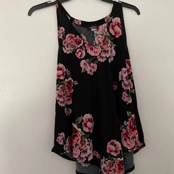Tank Top - Picture 1 of 1